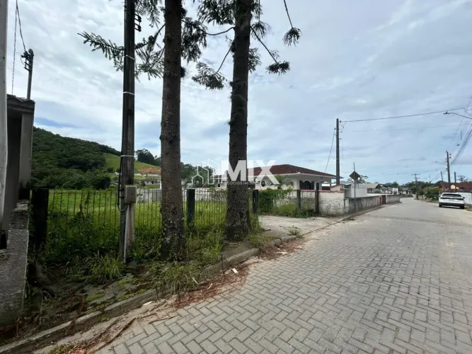 Terreno à venda em Palhoça/SC