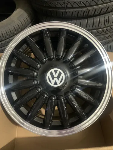 Rodas de liga leve Volkswagen aro 15 novas