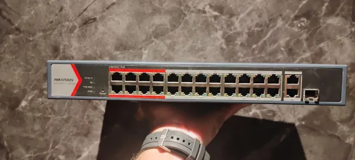 Switch POE 24 portas