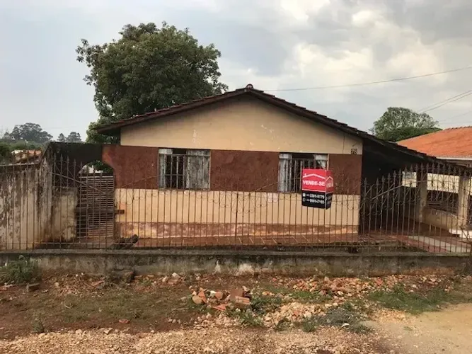 --- Residência - Uvaranas - Francisco Assis