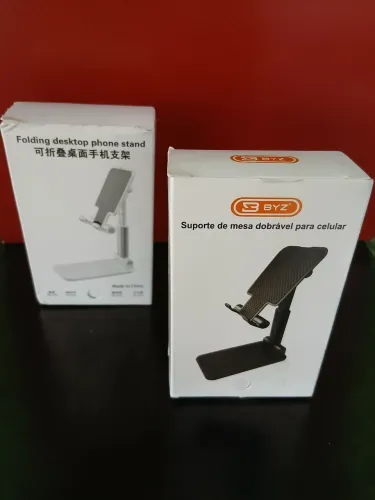 Suporte de Mesa para Celular e Tablets Retrátil Ajustável e Portátil Cor Preta e Branca