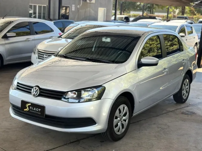 Volkswagen Voyage 1.0 Flex 12V 4P 2014
