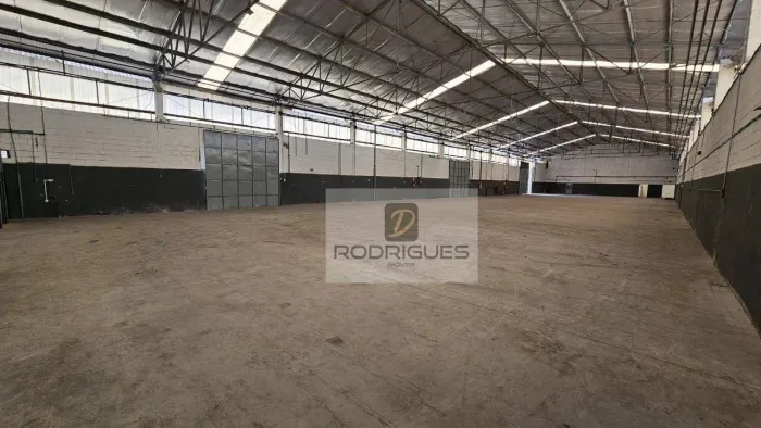 Galpão para alugar, 2000 m² por R$ 40.000,00/mês - Jardim Inamar - Diadema/SP