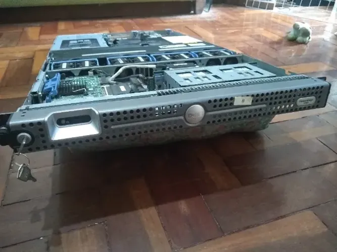 Servidor Dell Poweredge 1950