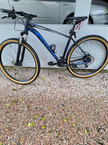 Bicicleta OGGI 7.0 tamanho M