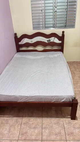 Cama madeira jatobá 