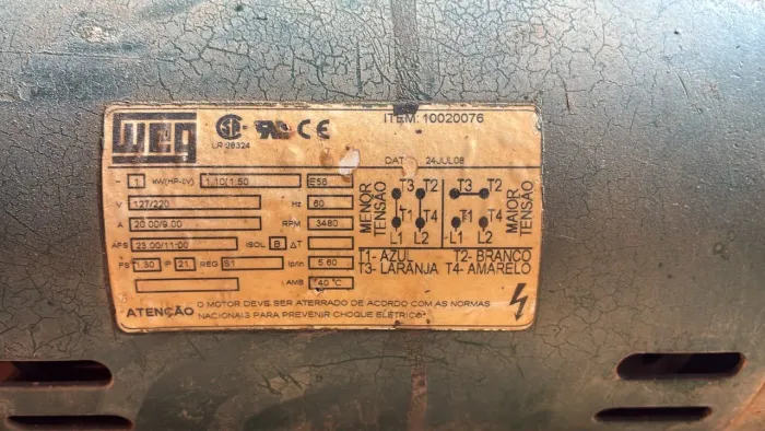 Vende -se bomba com excelentes preço Mais detalhes *