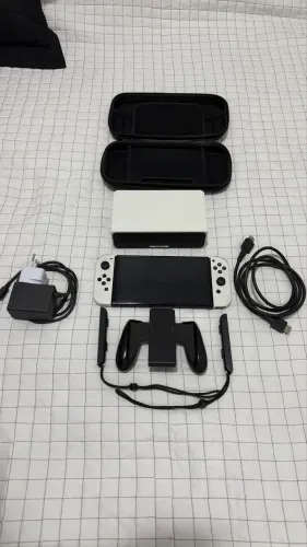 Nintendo Switch OLED Bloqueado