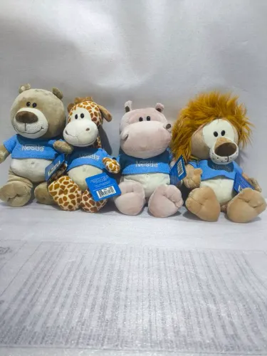 Lote 4 Pelúcias Nestlé Coleção Filhotes (Novos Com Etiqueta)