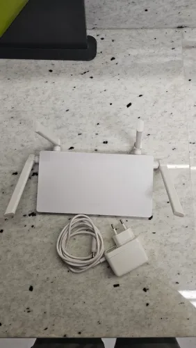 Roteador Huawei AX2