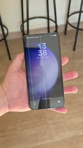 S23 Plus 256GB - Linha verde na tela