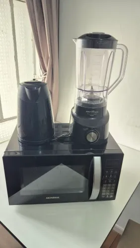 Micro-ondas-Liquidificador-chaleira elétrica