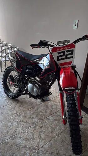 Moto de trilha