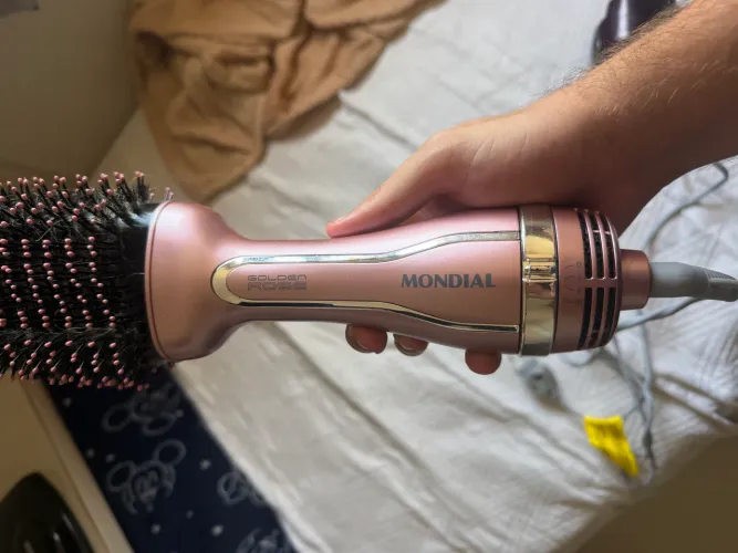 VENDO ESCOVA SECADOR MONDIAL GOLDEN ROSE