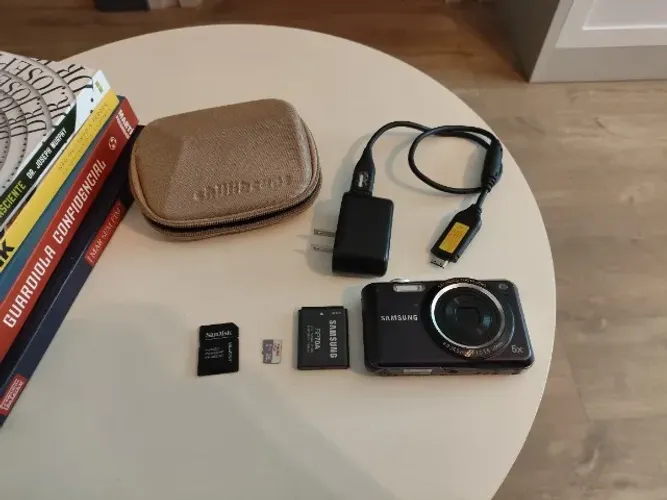 Câmera Digital Samsung es70 (aceito propostas).