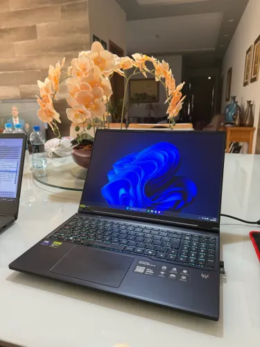 Acer Predator AI - RTX 5070 8gb