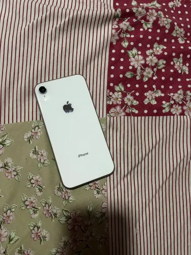 IPHONE XR EM PERFEITO ESTADO