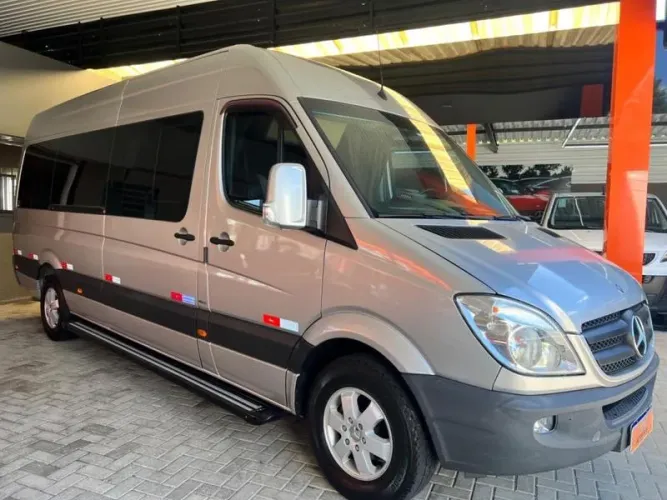 Mercedes-Benz Sprinter 415 Van Luxo T.a. 2.2 Diesel 2014