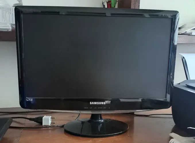 Monitor Samsung 20 polegadas 