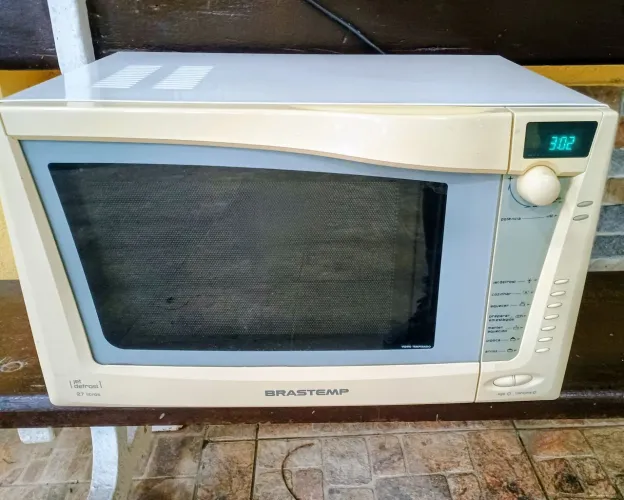 Microondas Brastemp 27 litros