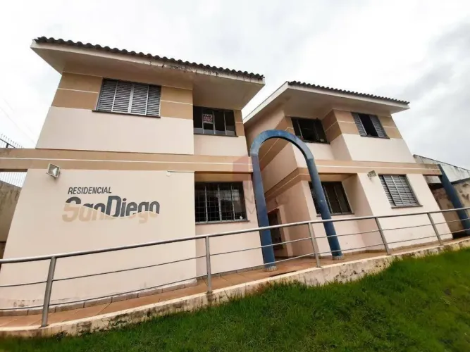 Apartamento com 1 dormitório para alugar, 35 m² por R$ 1.030,00/mês - Zona 07 - Maringá/PR