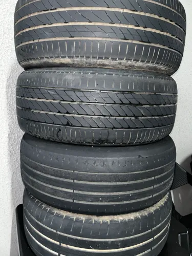 Pneus 205/50 R17