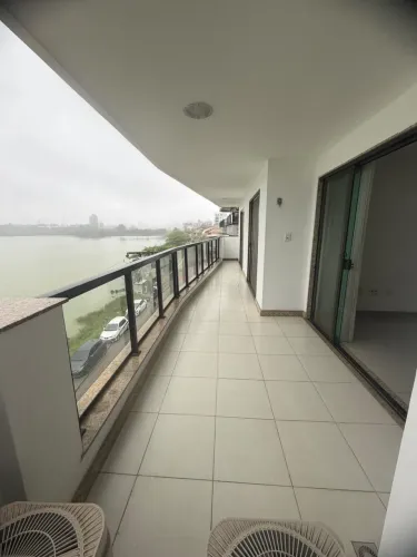 Alugo apartamento Lagoa