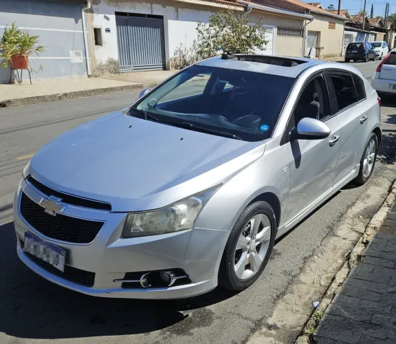 Chevrolet Cruze HB Sport LTZ 1.8 16V Flexp. 5P AUT 2013