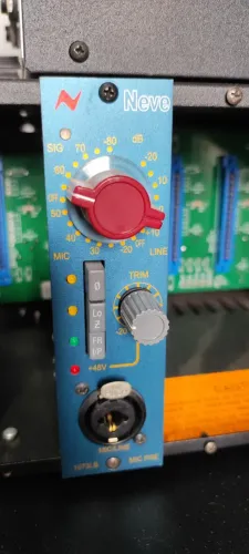 Neve 1073 500 Series Preamp microfone - excelente estado