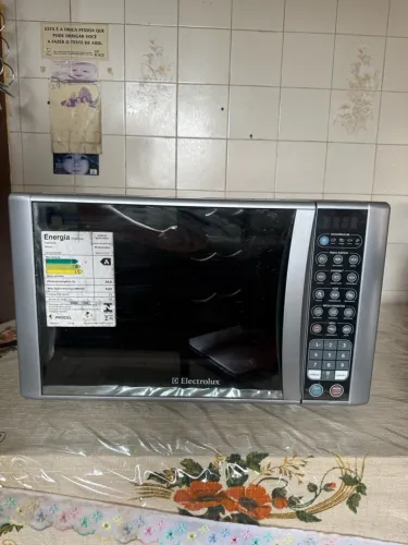 Electrolux ME41X (31 Litros - Inox Espelhado com Grill)