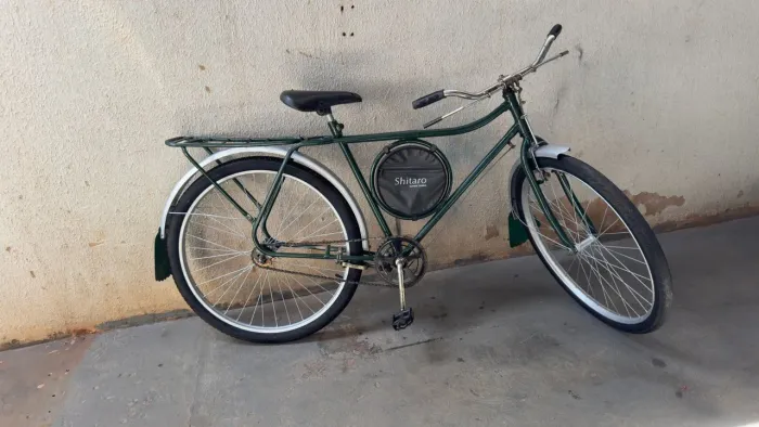 Bicicleta Monark antiga aro 26