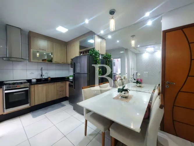 Apartamento com 2 dormitórios à venda, 50 m² por R$ 365.000,00 - Vila Pires - Santo André/