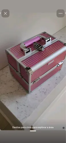 Vende se maleta de maquiagem por 80 reais