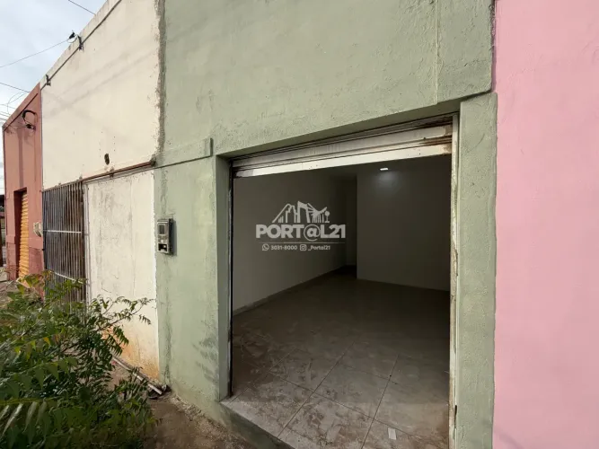 Aluga-se Ponto Comercial Próximo à BR Saída para Recife na Vila Marcela, Petrolina PE