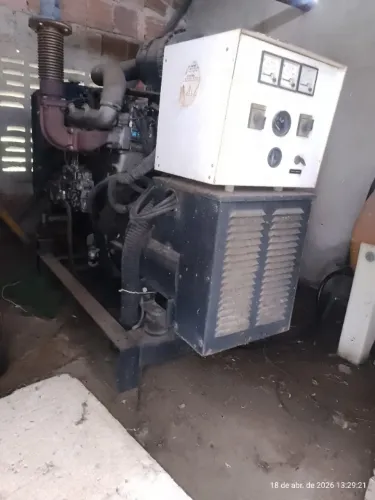 Vendo Gerador Stemac