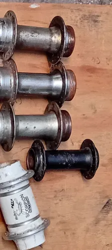 3 cubos traseiro 2 dianteiro tudo por