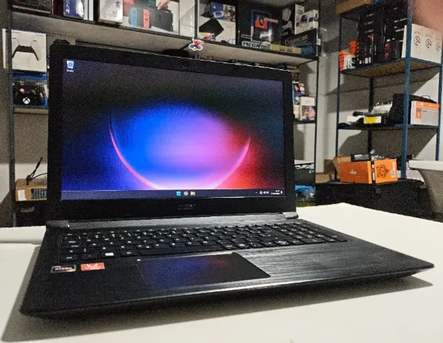 Notebook Acer Ryzen 3 2200U, 12GB ram, m2 256GB, placa de vídeo VEGA, parcelo no cartão