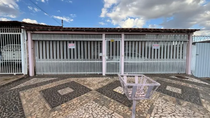 QNA 34, TAGUATINGA NORTE | 3 SUÍTES | LOTE DE 340 m²