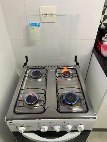 Fogão funcionando perfeitamente! LEIA O ANÚNCIO