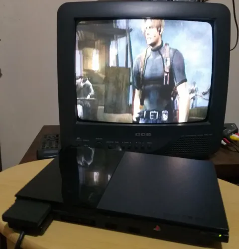 PlayStation 2 slim SCPH90001