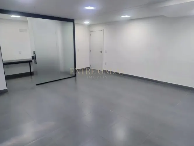 Sala comercial no bairro Ingleses, Florianópolis.