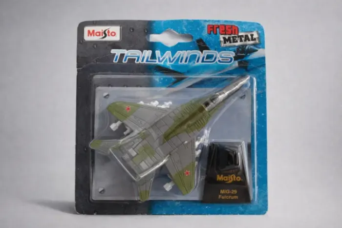 Avião Caça MIG-29 Fulcrum Maisto Tailwinds Metal Original Colecionável