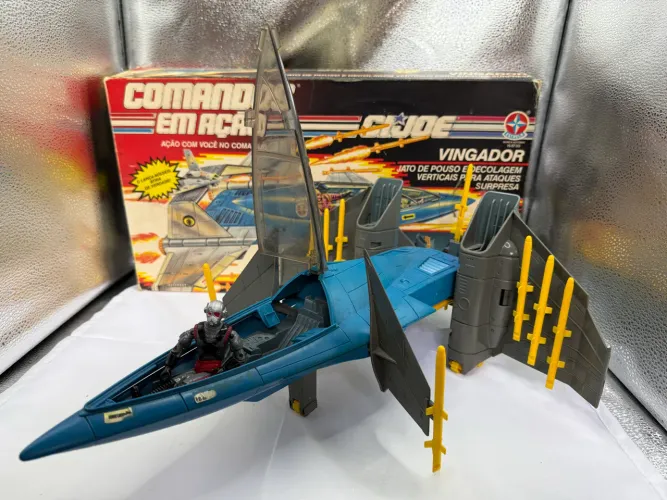 Comandos em Ação Estrela Vingador com piloto Vapor