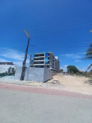 Apartamento em praia formosa com 2 quartos 2 suíte, Varanda