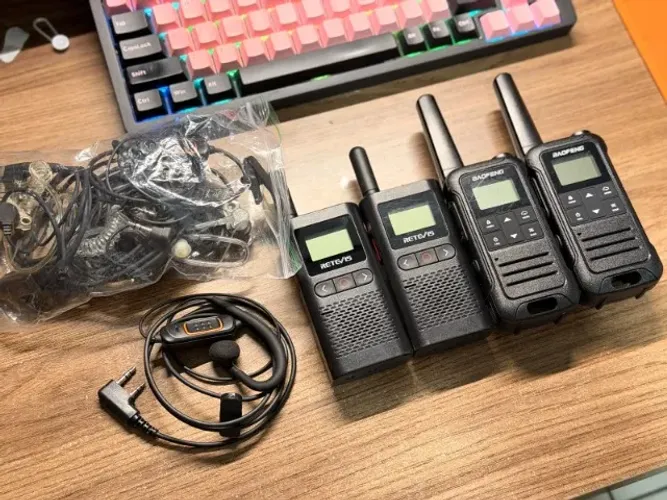 kit 4 radio comunicador baofeng e retevis