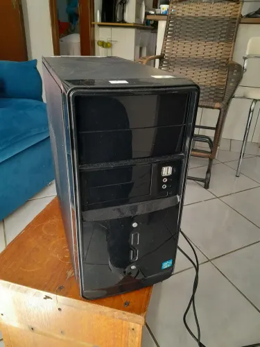CPU, para trabalhos ou jogos médios, ou retiradas de peça