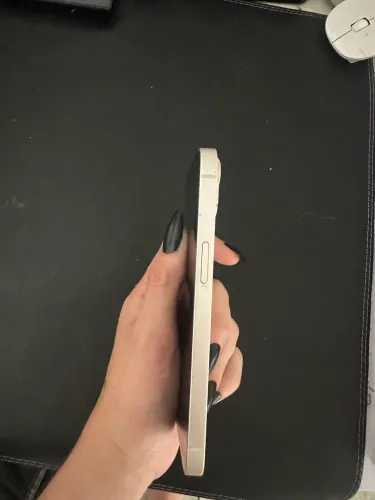 iPhone 13 128g único dono *