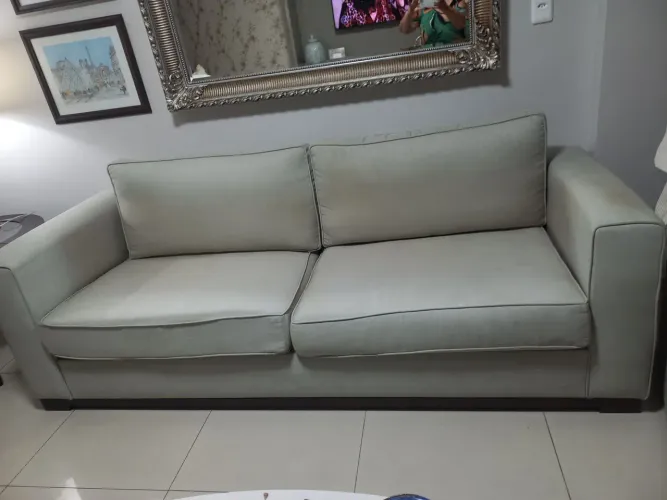Vende Sofá semi-novo