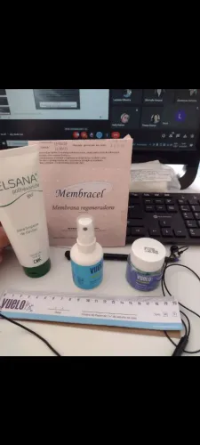 Enfermeira especialista em feridas complexas ,pé diabético ,lesão por pressão .