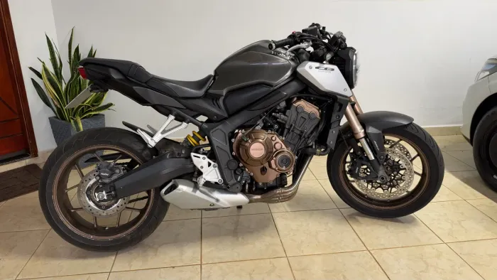 Honda CB 650r 2022